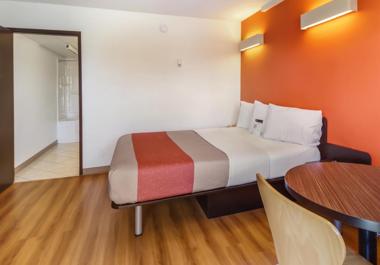 Motel 6-Lethbridge, Ab Bagian luar foto