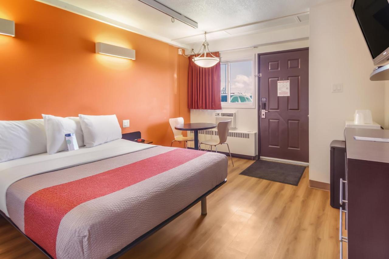 Motel 6-Lethbridge, Ab Bagian luar foto