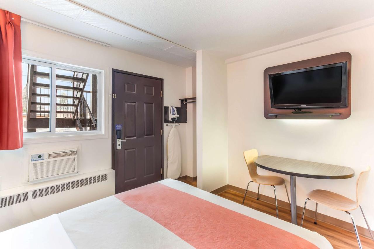 Motel 6-Lethbridge, Ab Bagian luar foto